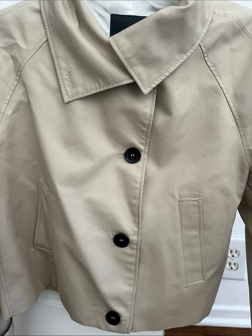 Zara Beige Cropped Trench Coat - Picture 3 of 3